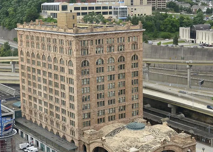 Abode - Downtown Convention Center Apartment Pittsburgh