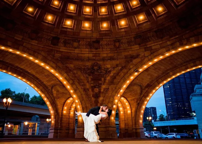 Abode - Downtown Convention Center Pittsburgh